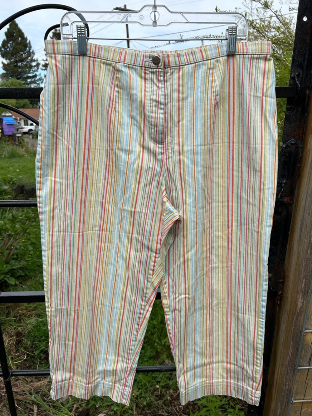Coldwater Creek striped capris size 16